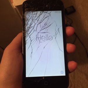 iPhone 5s with cracked screen